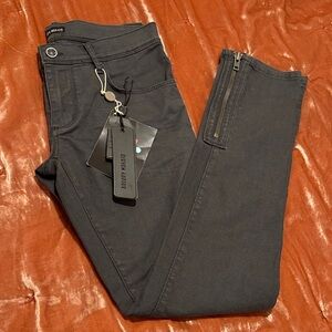 Gray Skinny Jeans with Zipper Detail